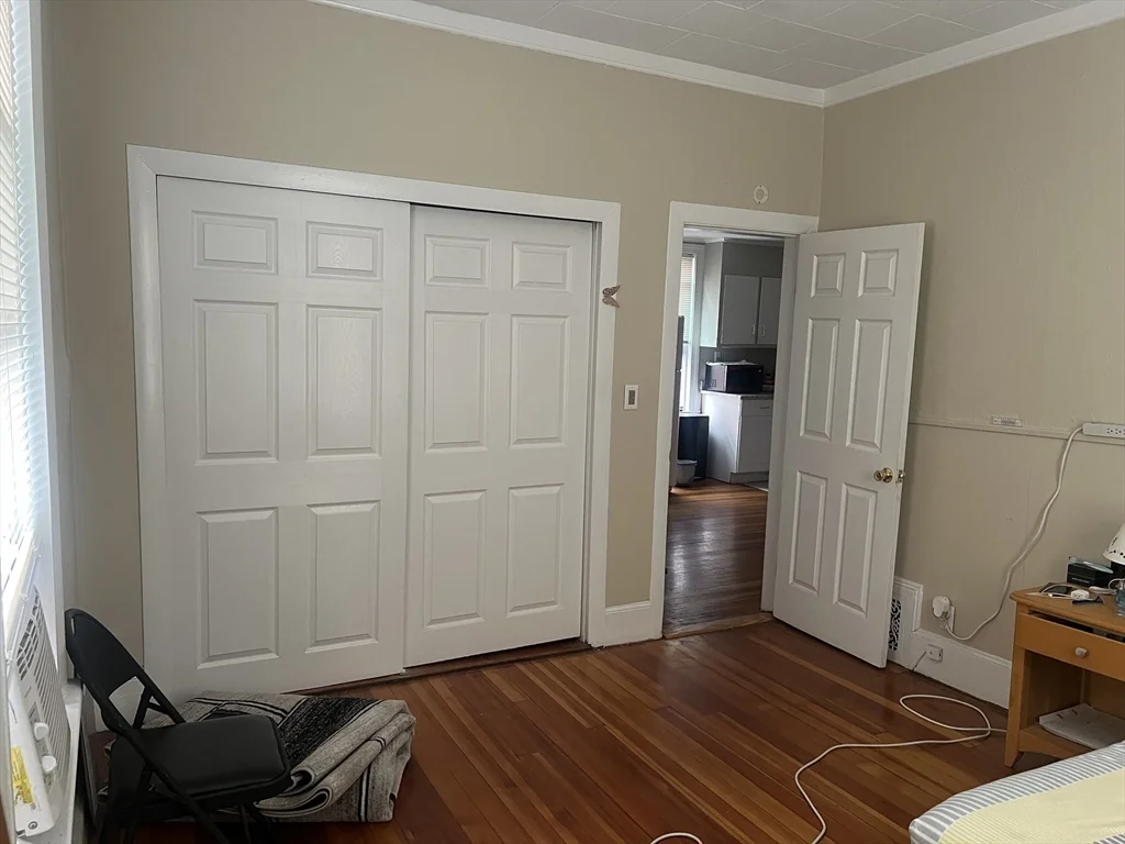 211 Chestnut St, Lynn