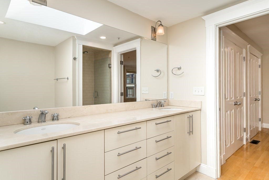 15 Valentine St, Cambridgeport