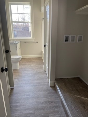 33 West Main St, Groton