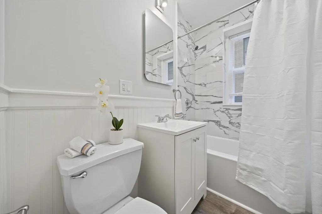 1564 Commonwealth Ave, Brighton