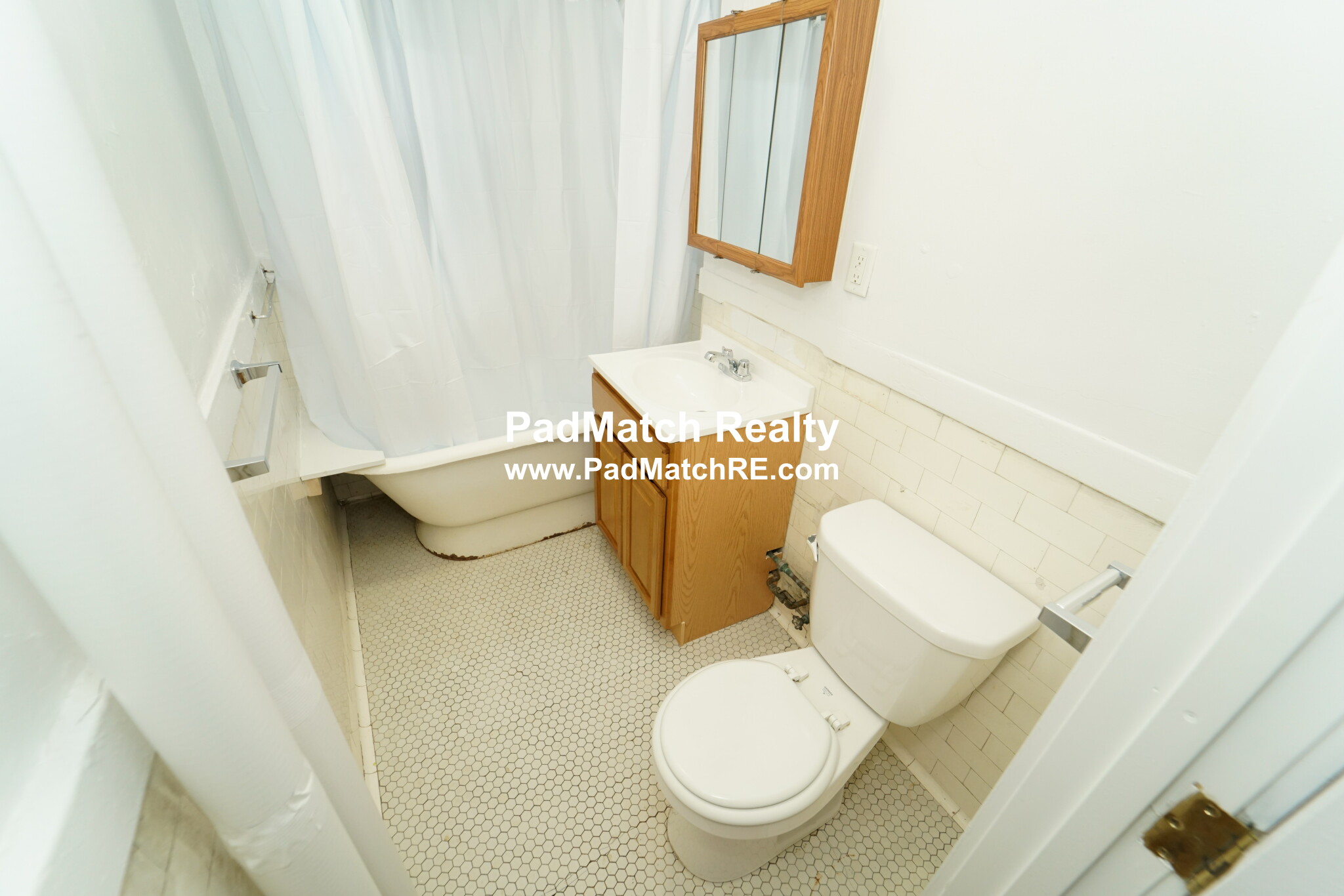 1179 Boylston St, Fenway