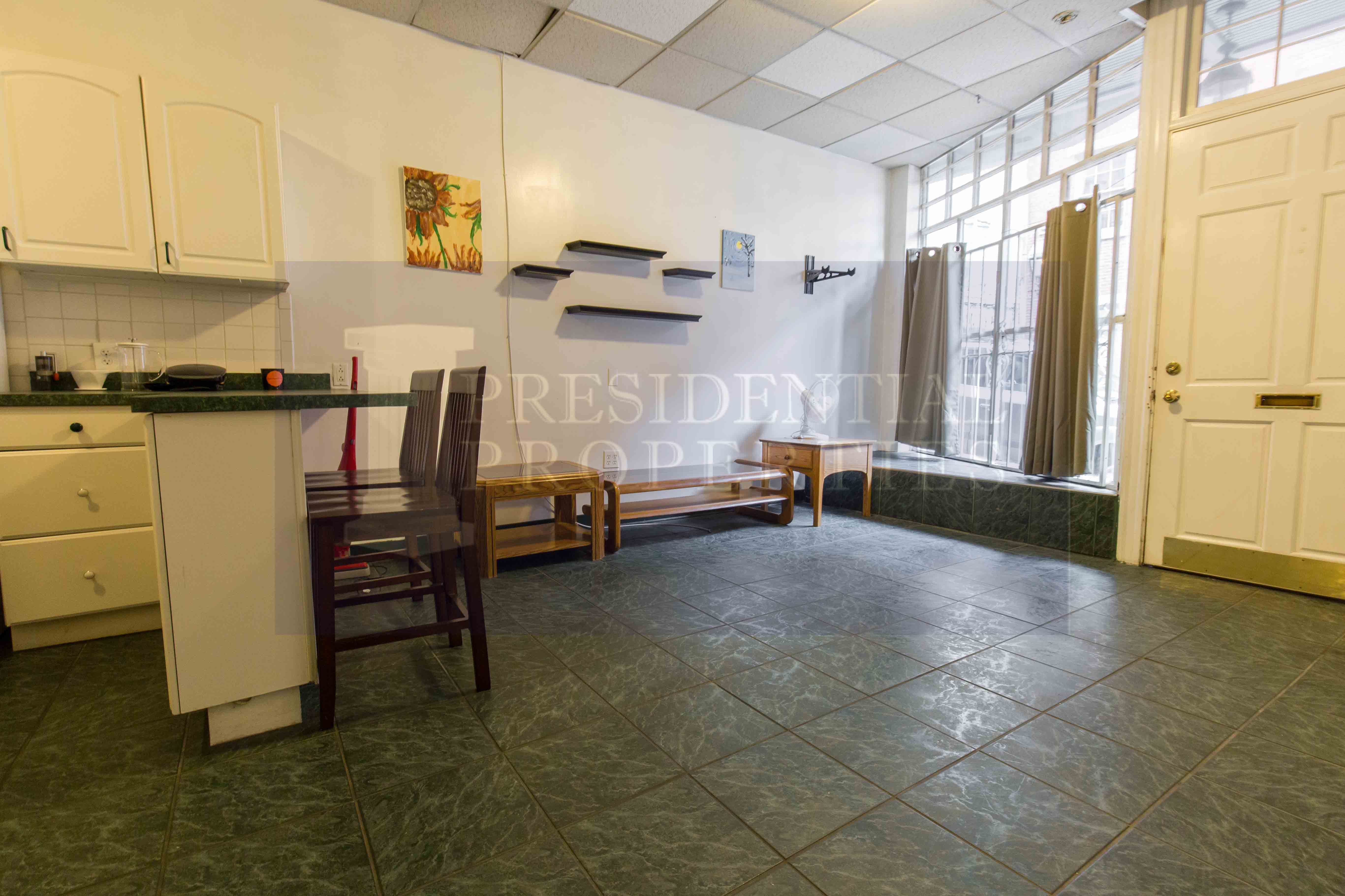 2 bed, 2 bath apartment for rent at 39 Joy St Unit 39, Beacon Hill — photo 4 of 16