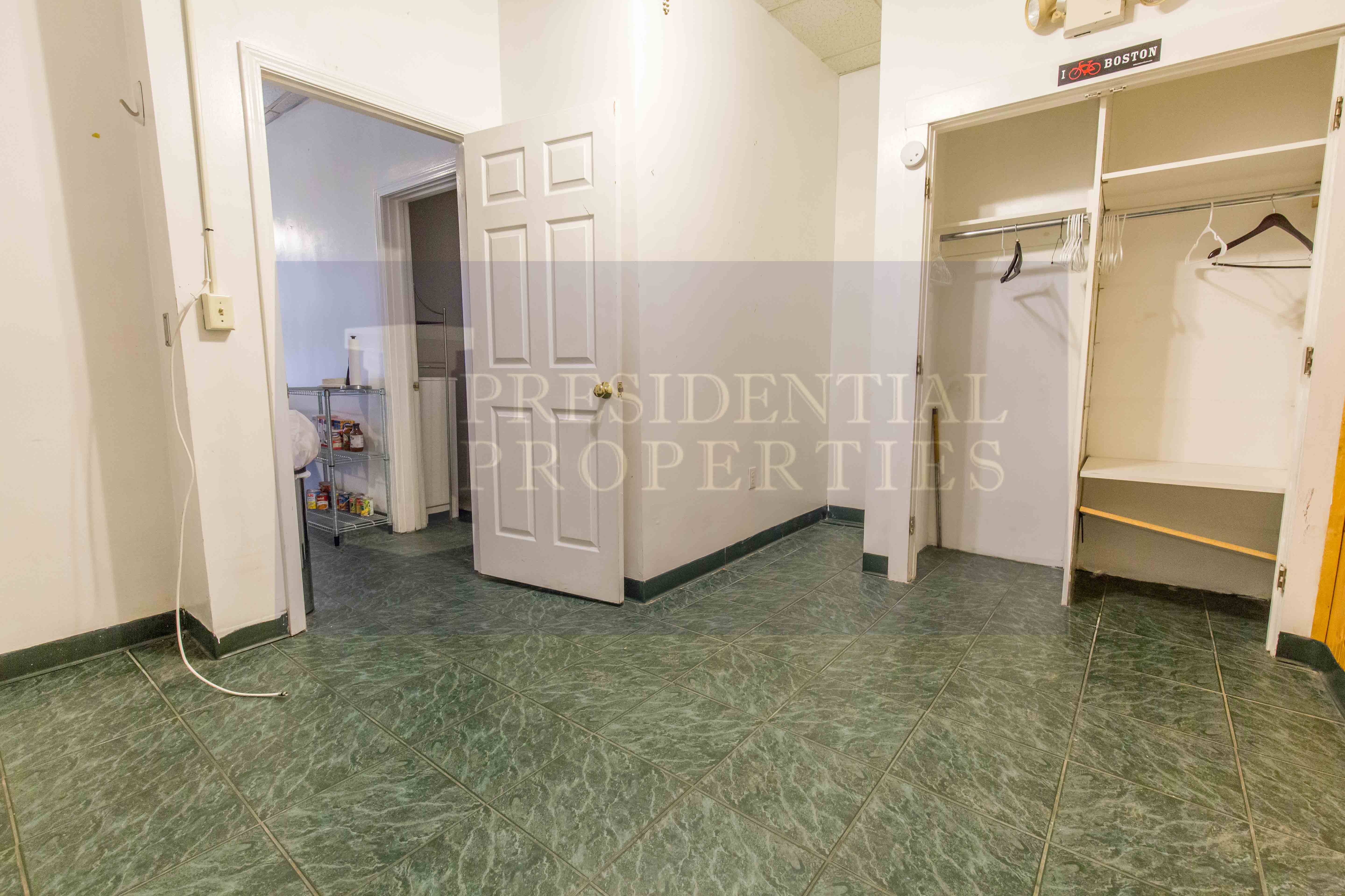 2 bed, 2 bath apartment for rent at 39 Joy St Unit 39, Beacon Hill — photo 5 of 16