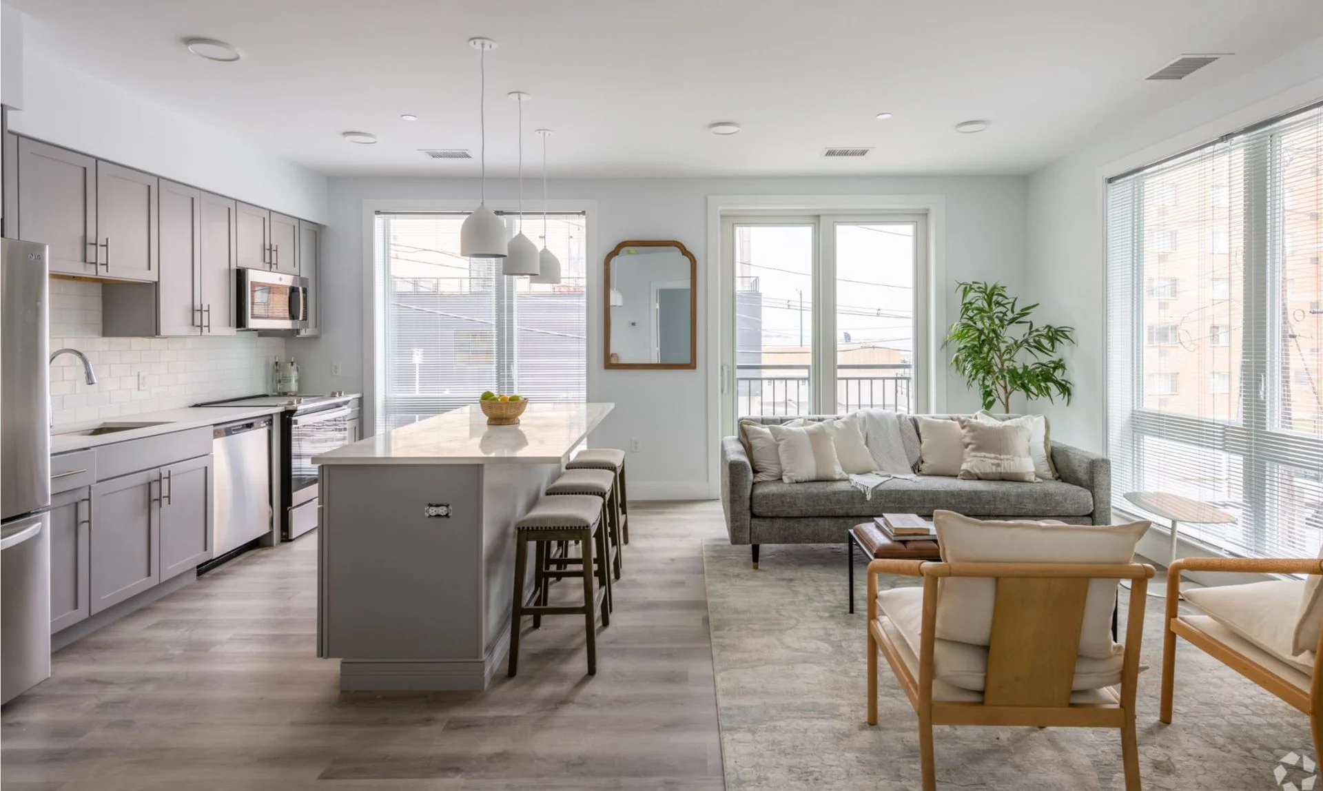 90 Ocean Ave, Revere