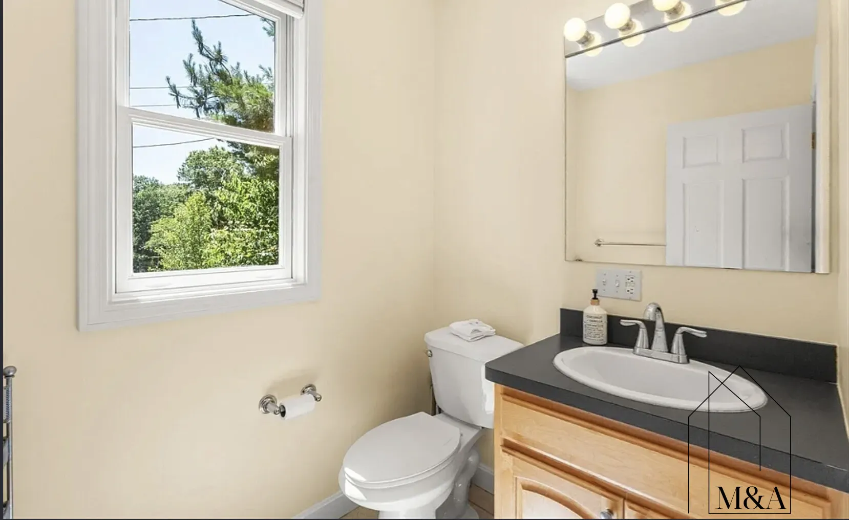 33 Furbush Rd, West Roxbury