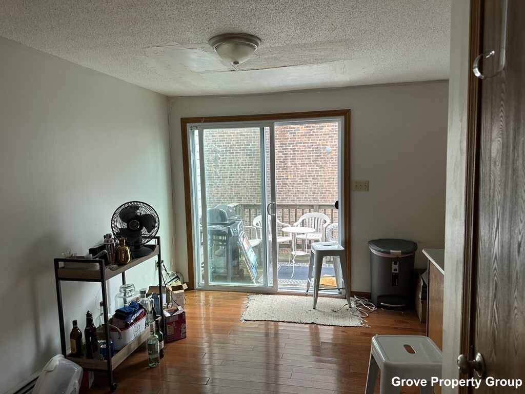 110 West 8th St, South Boston