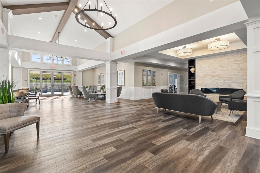 1410 Peters Farm Way, Westborough