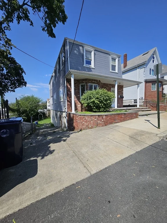 25 Hatch St, Everett