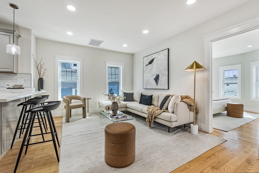 147 Jefferson Ave, Everett