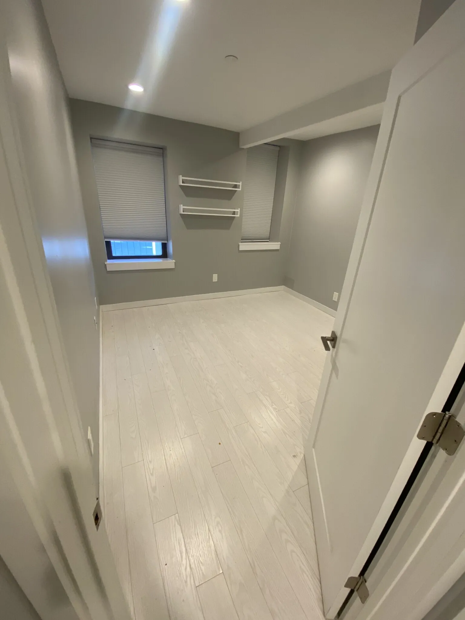 469 Massachusetts Ave, South End