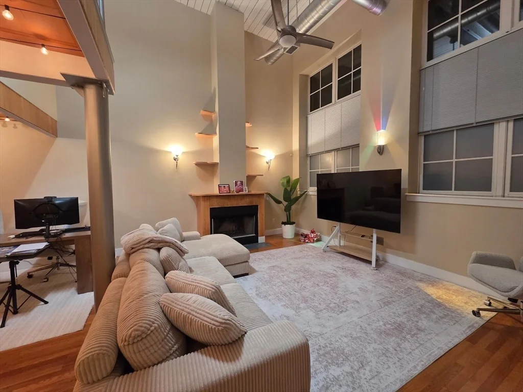 155 Brookline St, Cambridgeport