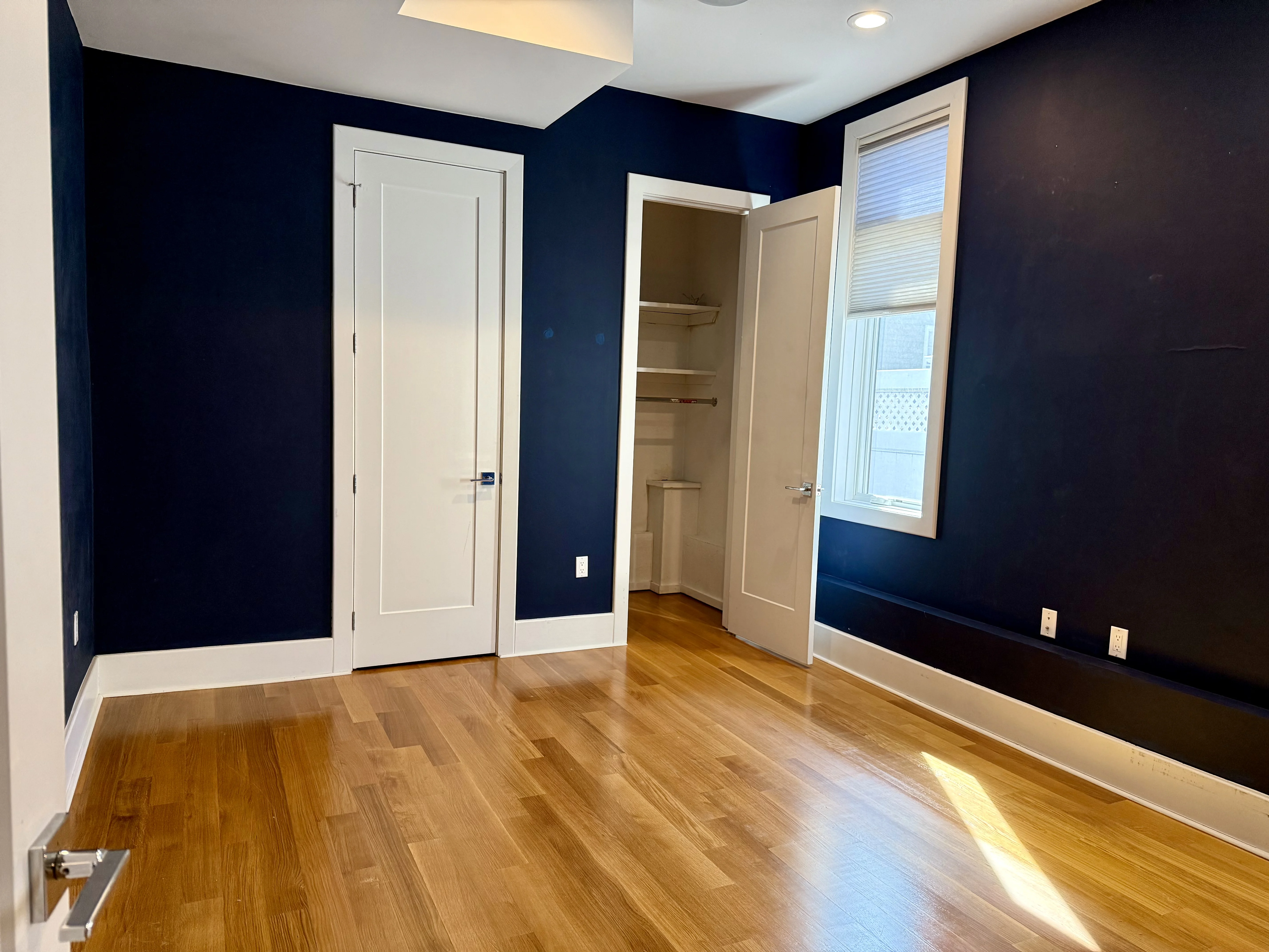 5 Mohawk St, South Boston