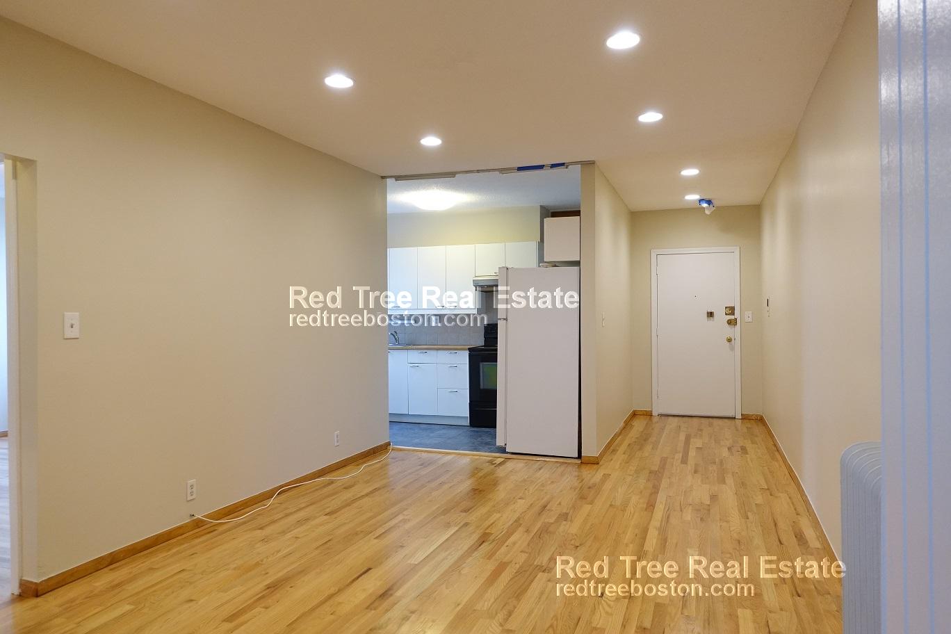 317 Summit Ave, Brighton