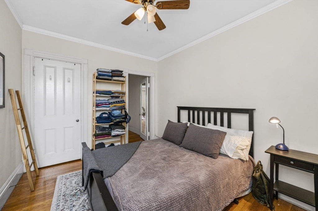 246 Beacon St, Back Bay