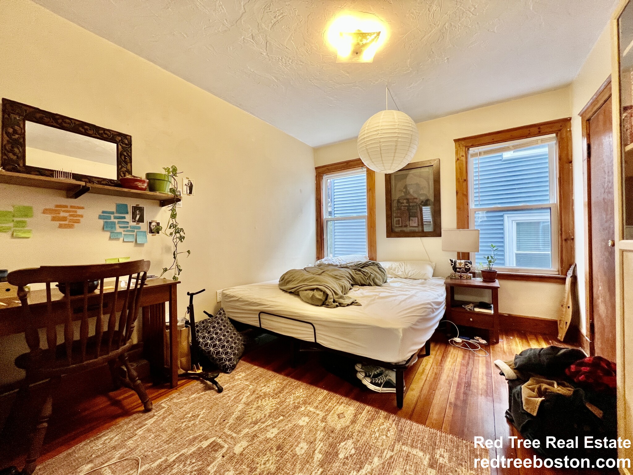 69 Woodlawn St, Jamaica Plain