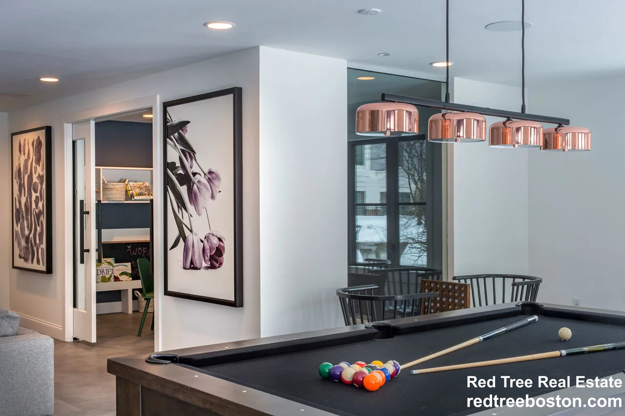 30 Cambridge Park Dr, North Cambridge