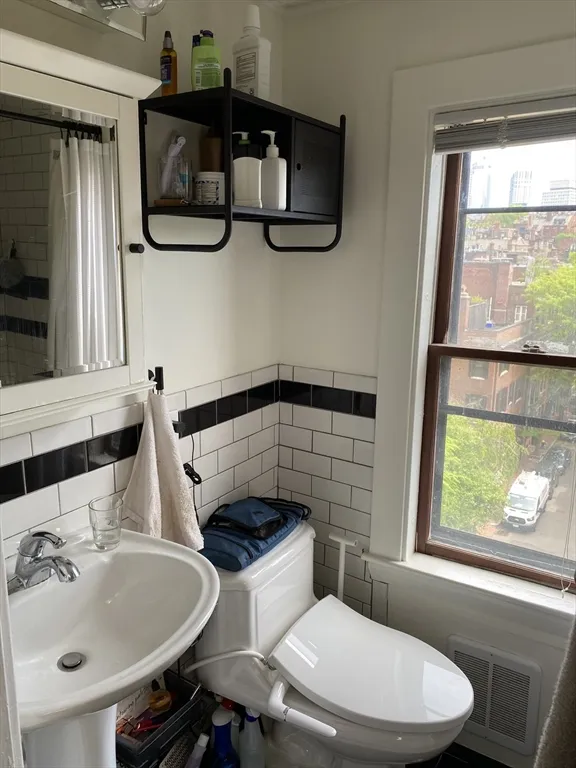 49 Brimmer, Beacon Hill