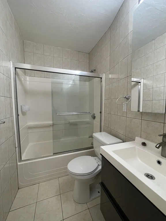 1616 Beacon St, Corey Hill
