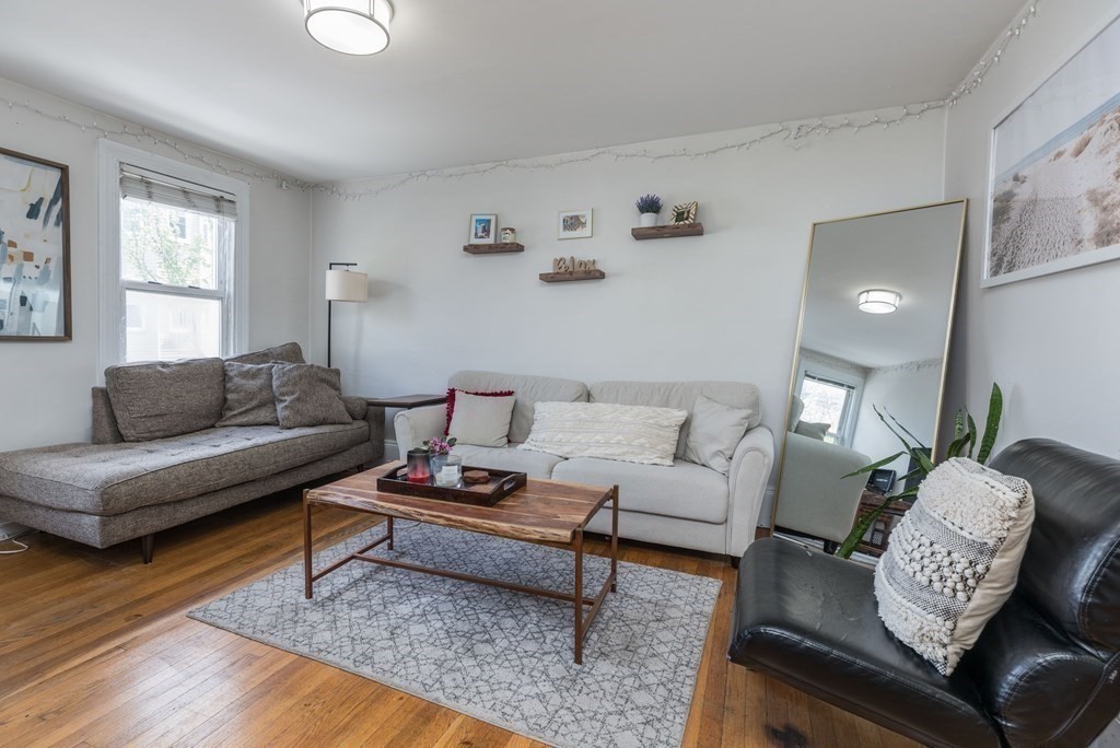 69 I St, South Boston