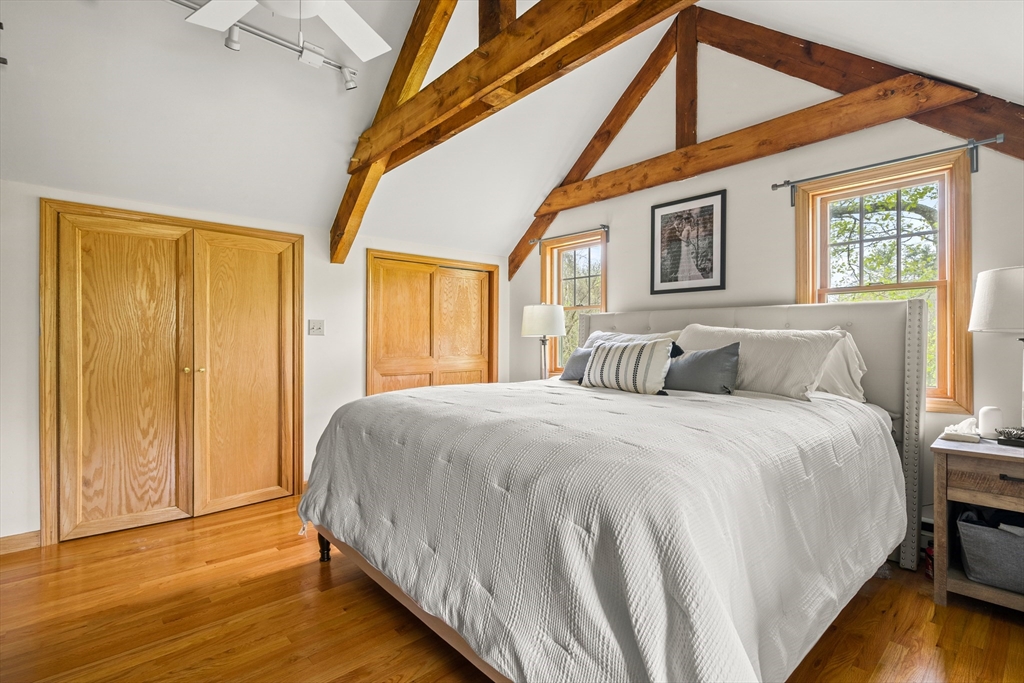 50 Mill Ln, Cohasset