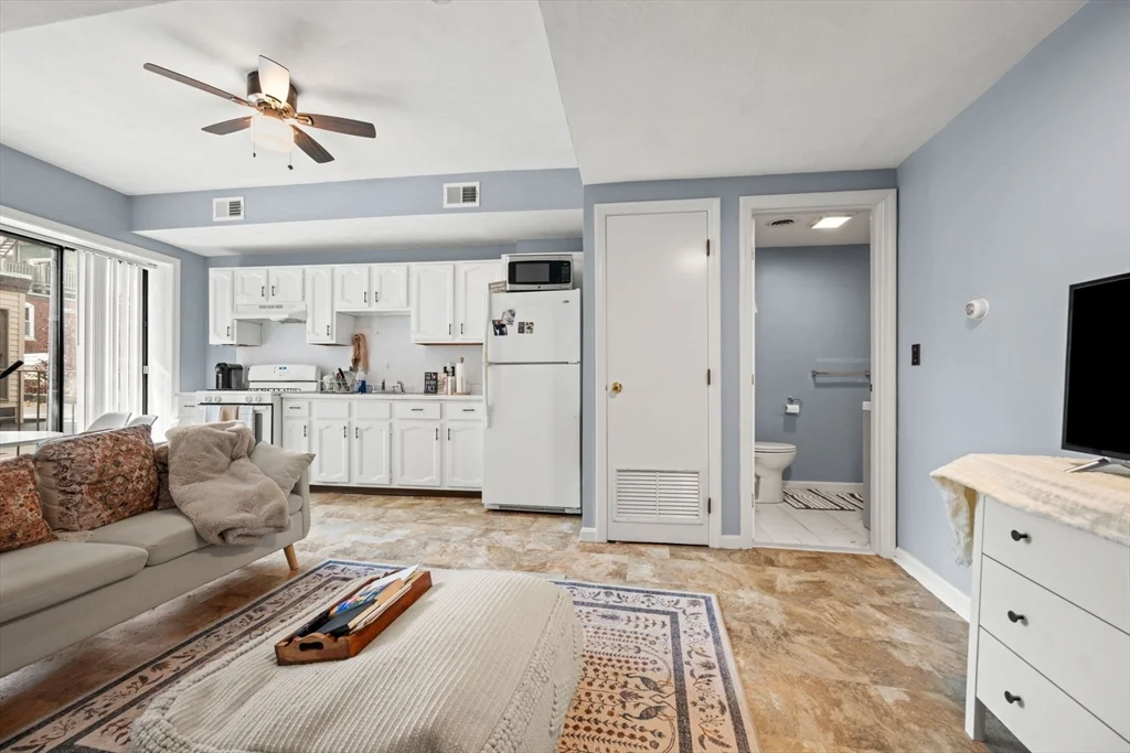 141 Emerson St, South Boston