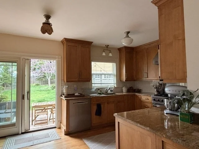 52 Hillsdale Rd, Tufts University