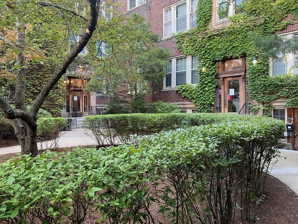 97 Chester St, Allston