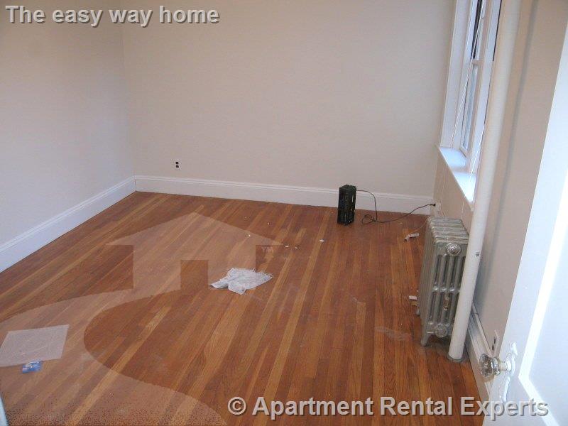 28 Langdon St, Harvard Square