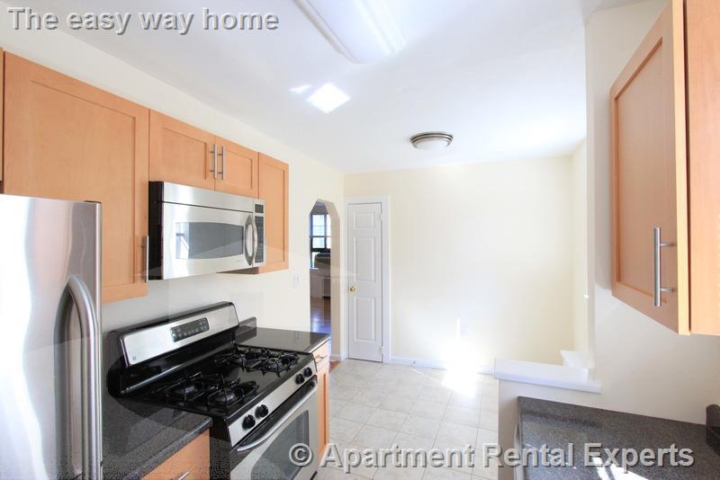 60 Brattle St, Harvard Square