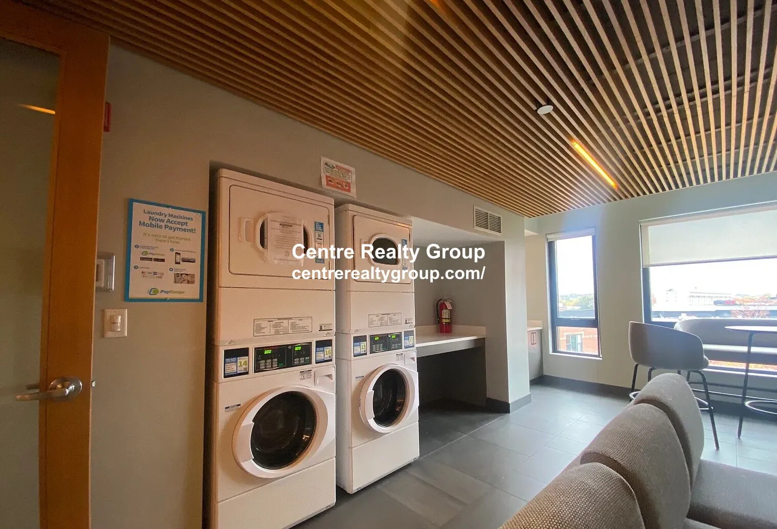 150 Camden St, Roxbury