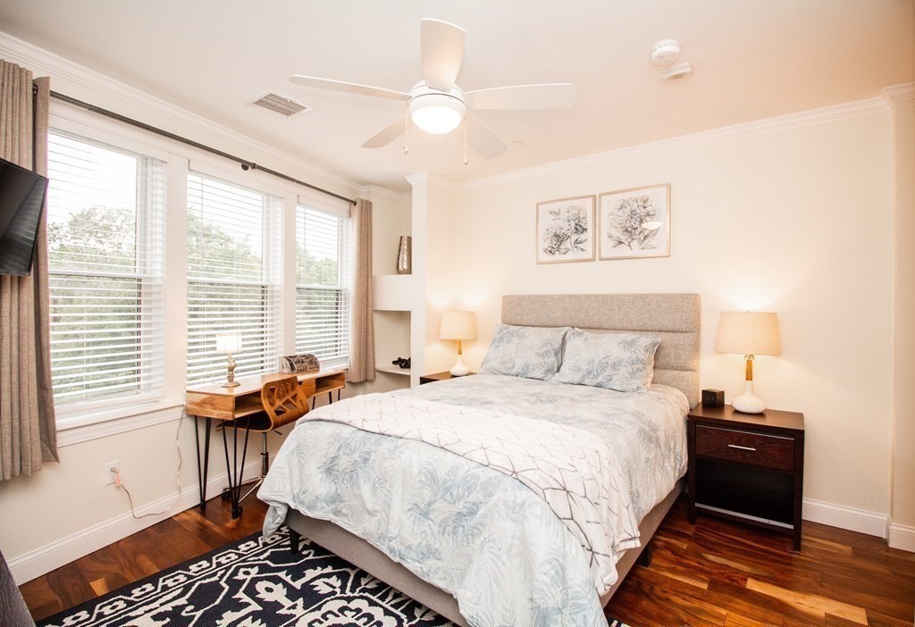 1008 Tremont St, Roxbury