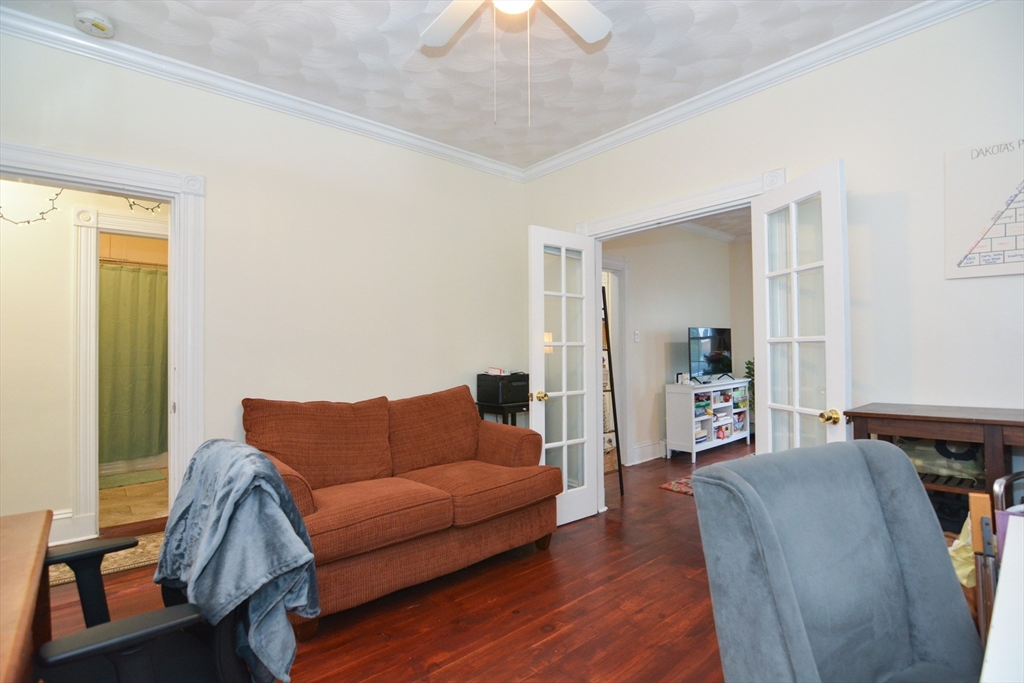 258 E Cottage St, Dorchester