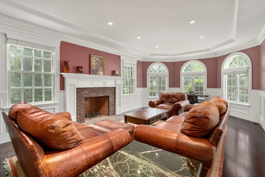 66 Forest Ave, Newton