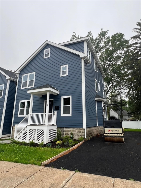 5 Colorado St, Mattapan