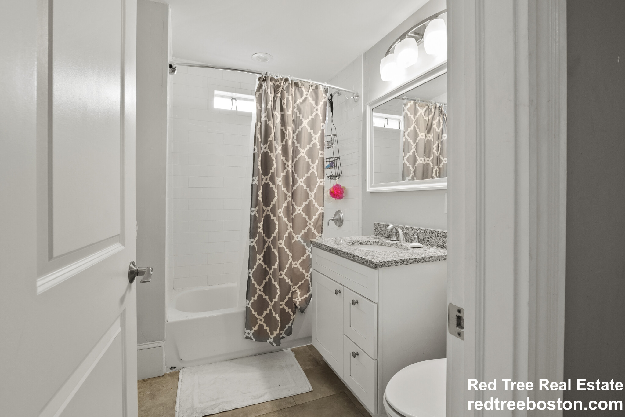 139 Adams St, South Side