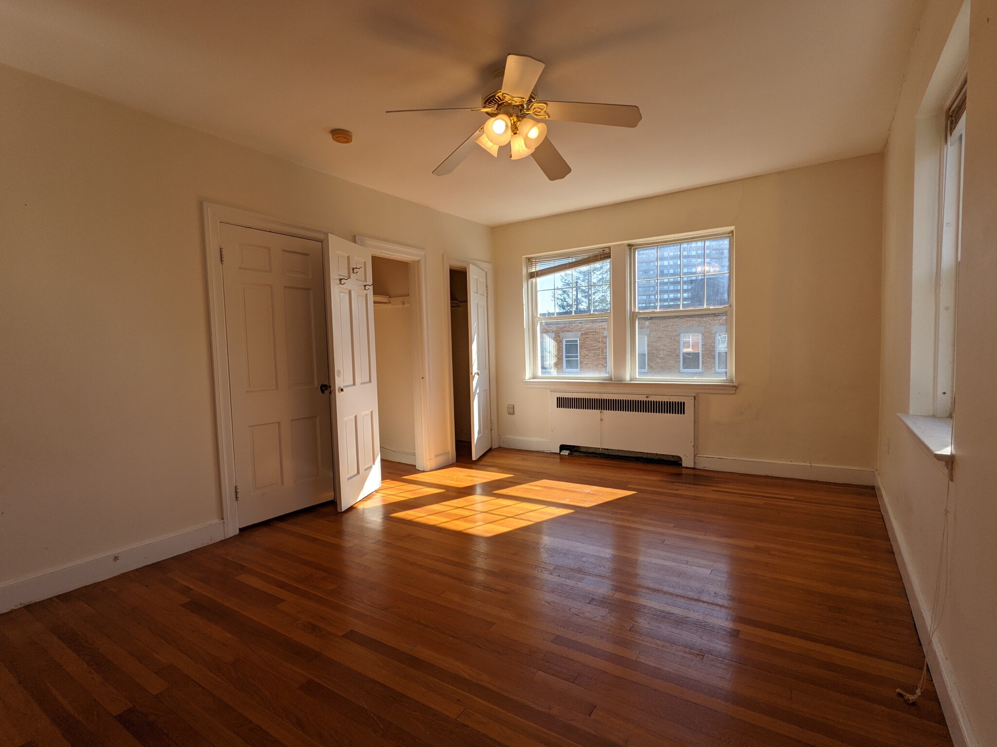 24 Fairbanks St, Brookline