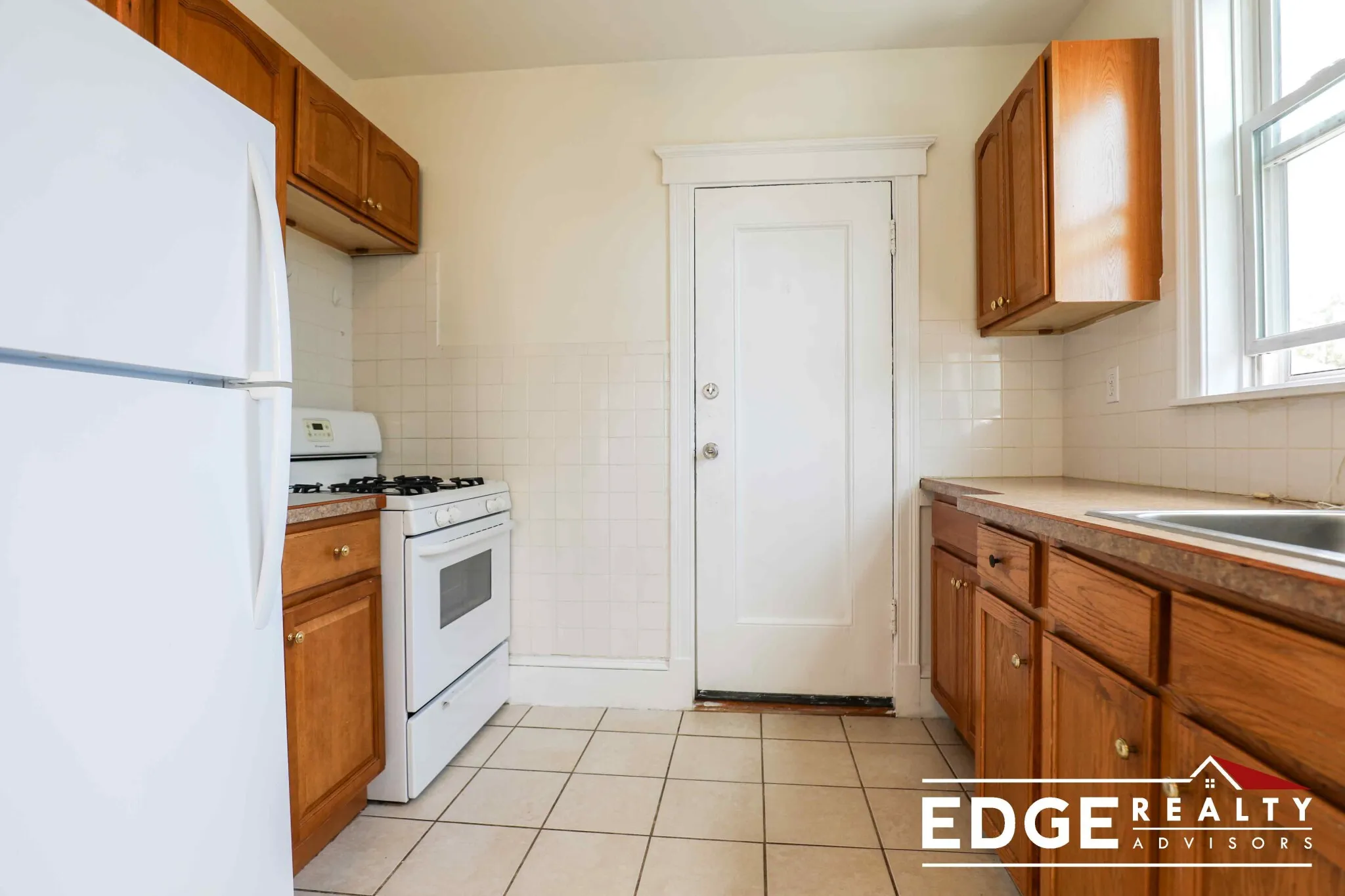 2 Pama Gardens, Brighton