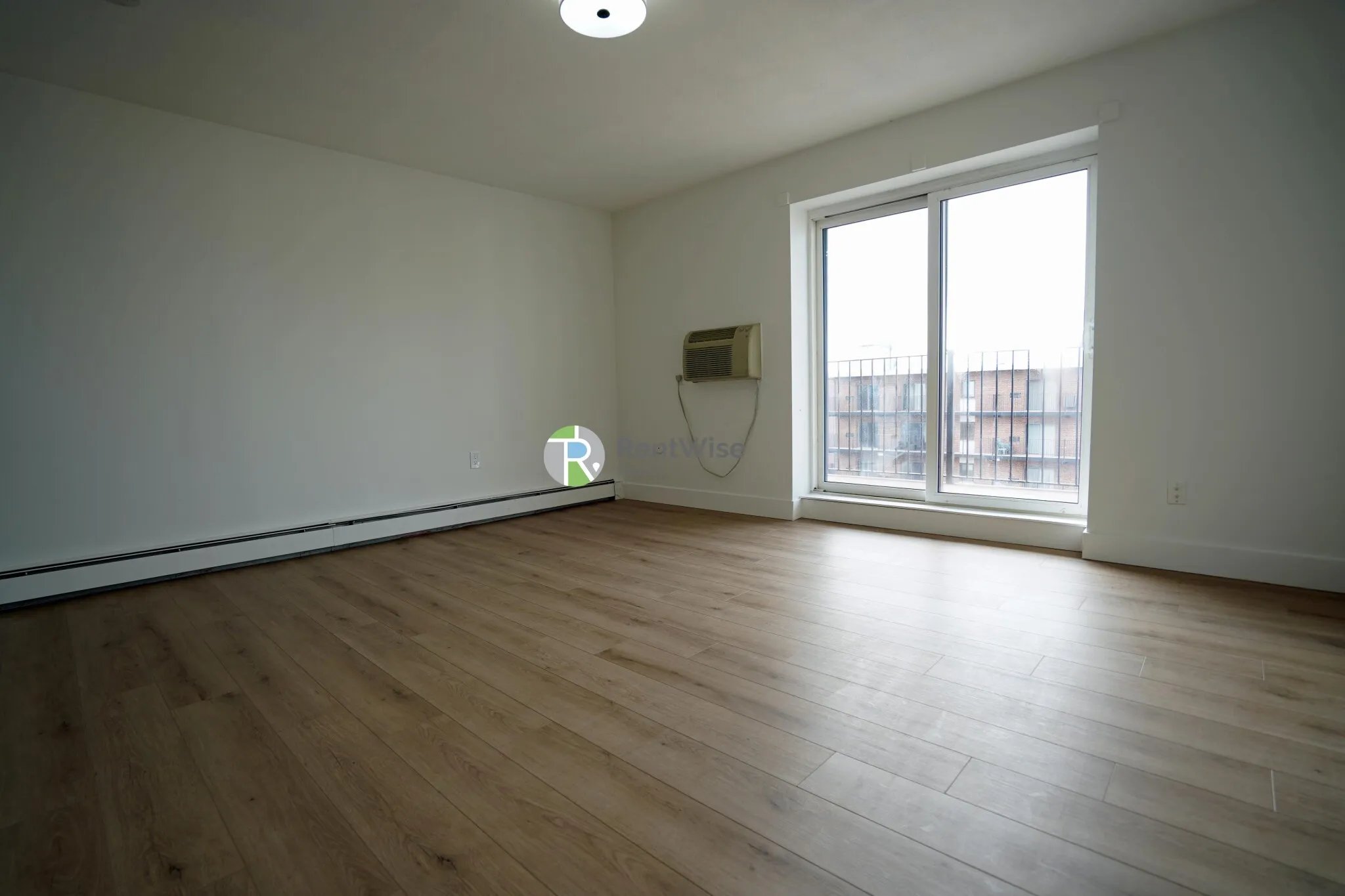 745 East 6th St, South Boston