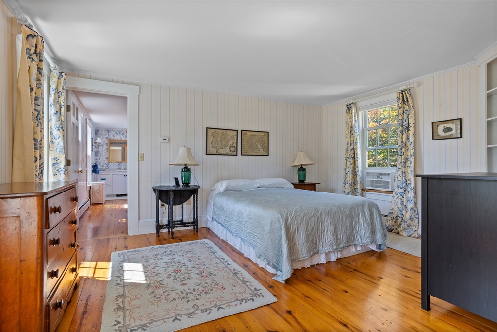 362 King St, Littleton