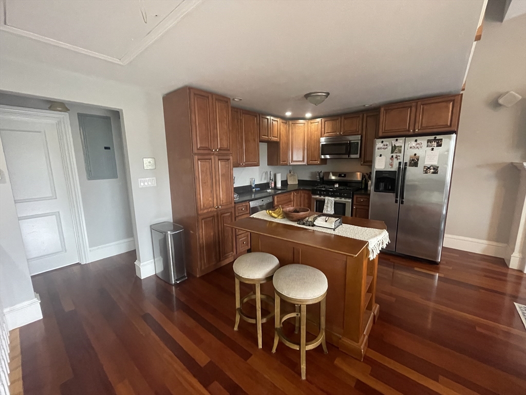 719 E Fourth St, South Boston