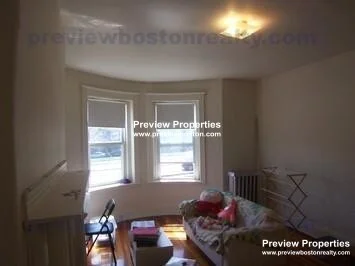 1377 Commonwealth Ave, Allston