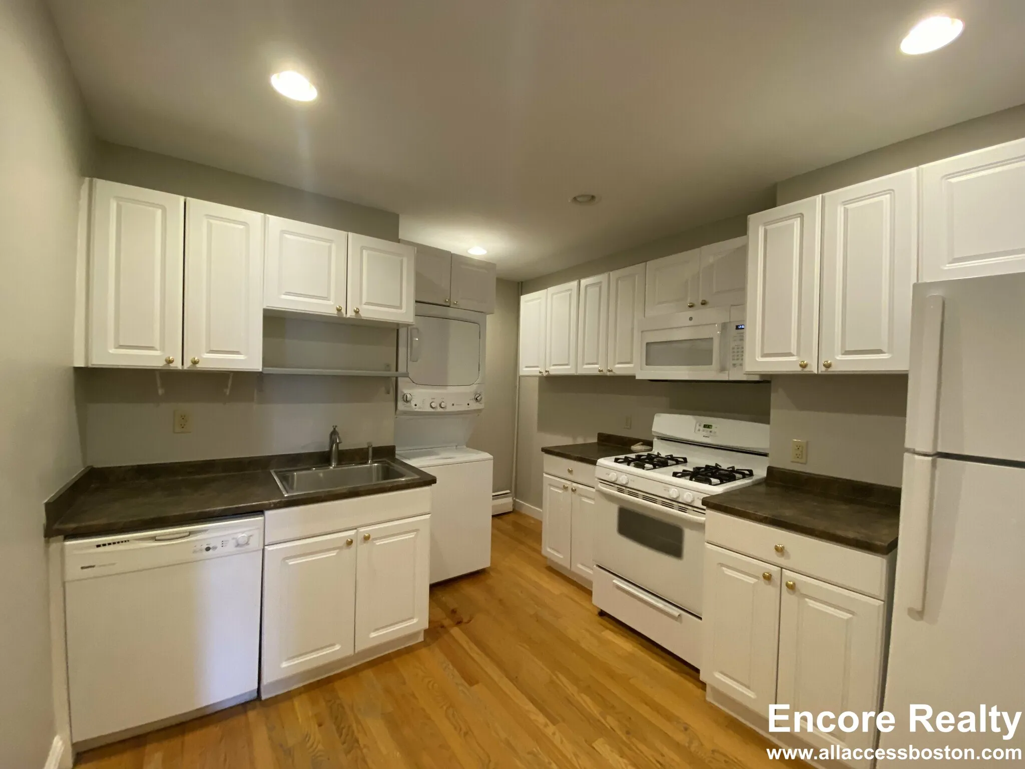 350 Allston St, Cambridgeport