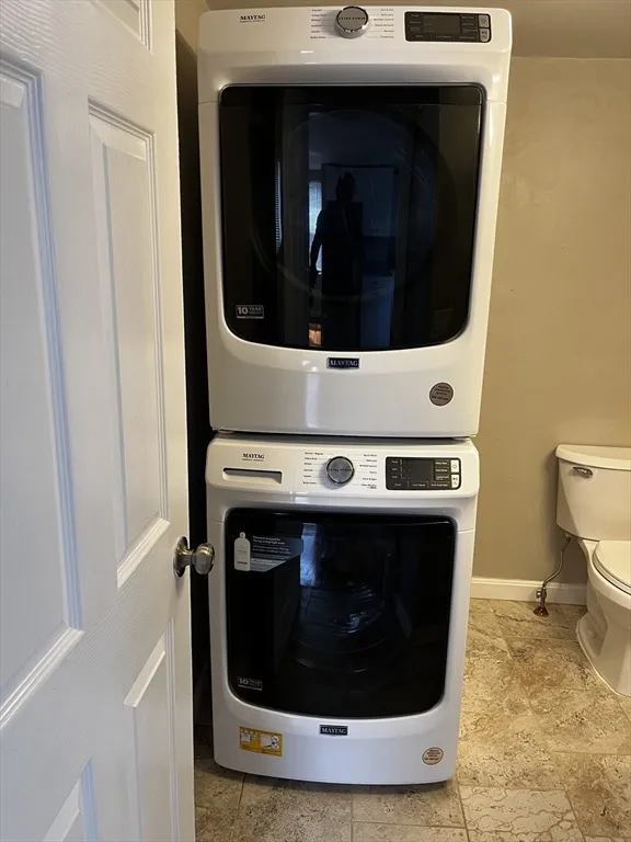 38 Forest St, Roxbury