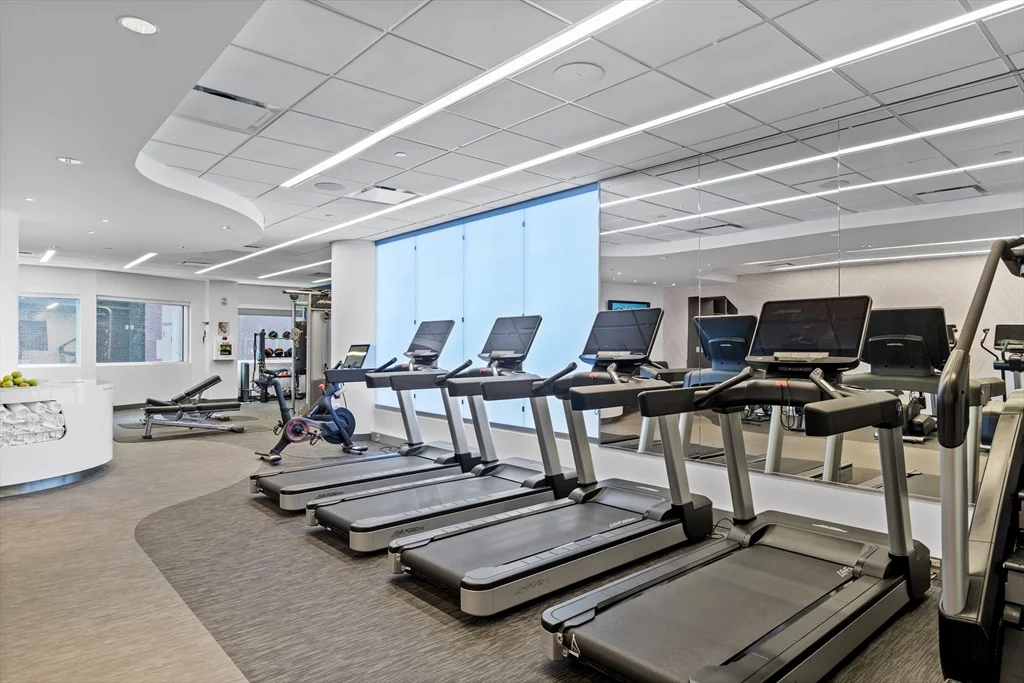 110 Stuart St, Back Bay