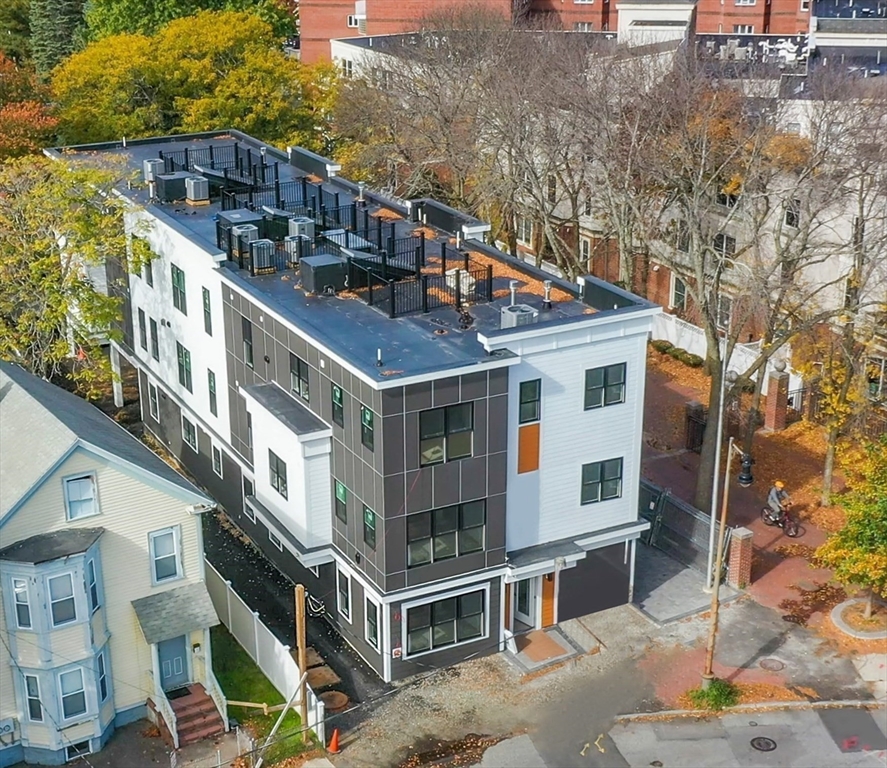 1 Cedar St, North Cambridge