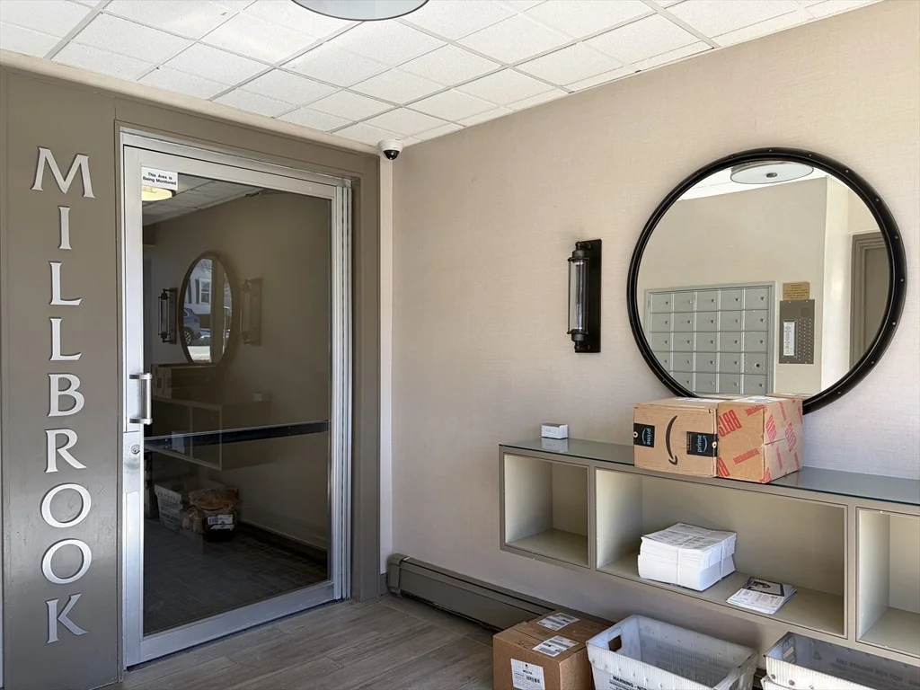 995 Mass Ave, Arlington