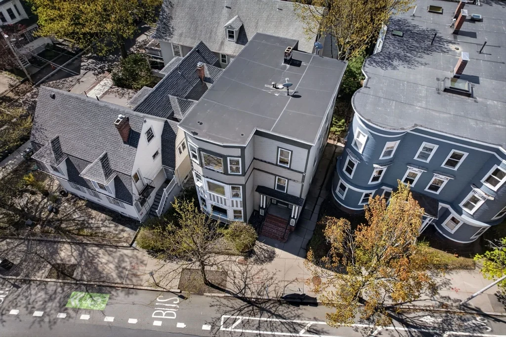 1576 Cambridge St, Mid-Cambridge