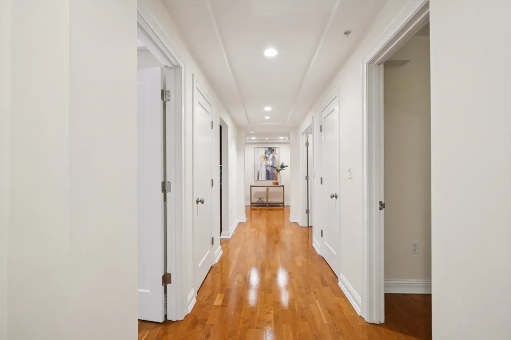 20 Chapel St, Longwood