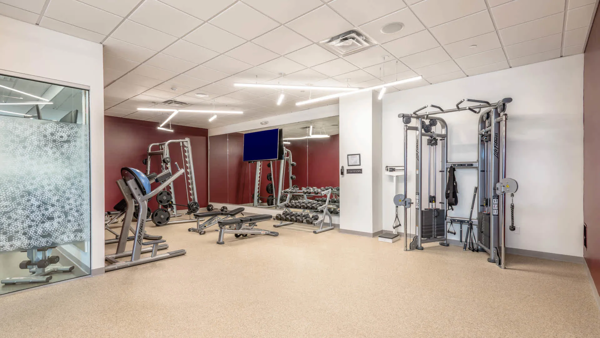 25 Crescent St, South Side