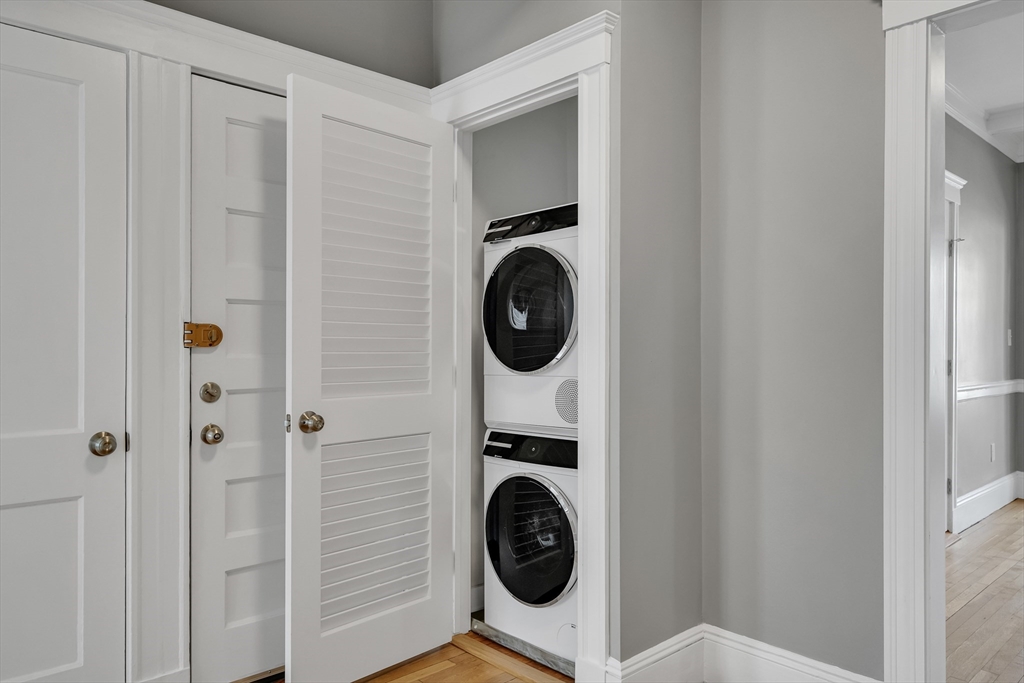 142 Sutherland Rd, Brighton